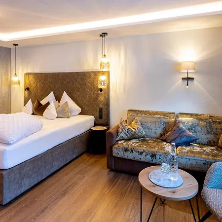 Belavita B&B Hotel 4*