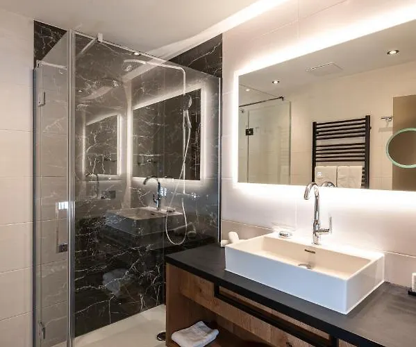 Belavita Hotel 4*