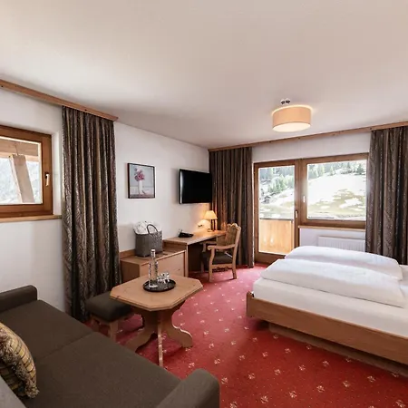Belavita Szálloda 4*